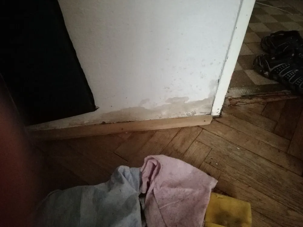 Vytopený byt před rekonstrukcí